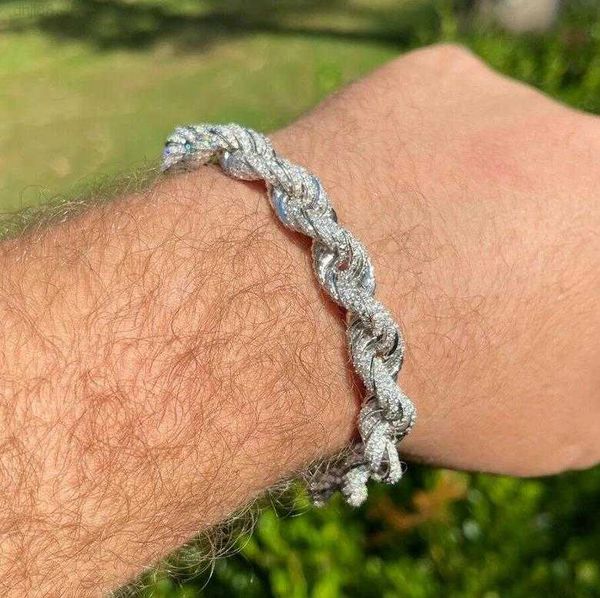 mens cuban style bracelet hip hop 925 sterling silver lab diamond cluster moissanite cuban chain bracelet
mens cuban style bracelet hip hop 925 sterling silver lab diamond cluster moissanite cuban chain bracelet