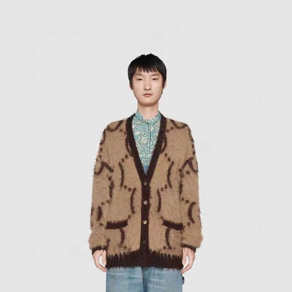 jh2023 autumn/winter new fashion versatile style wool hanging wool v-neck jacquard letter knitted cardigan, White;black
jh2023 autumn/winter new fashion versatile style wool hanging wool v-neck jacquard letter knitted cardigan, White;black