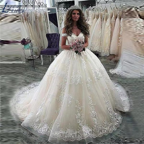 modest long white lace ball gown wedding dresses bridal gowns sheer jewel neck sequins plus size robe de mariee custom made new off shoulder
modest long white lace ball gown wedding dresses bridal gowns sheer jewel neck sequins plus size robe de mariee custom made new off shoulder