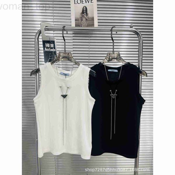 women's tanks & camis designer p family 23 summer new metal triangle neck chain tank simple, casual, versatile, no person to wear 34pk, White
women's tanks & camis designer p family 23 summer new metal triangle neck chain tank simple, casual, versatile, no person to wear 34pk, White