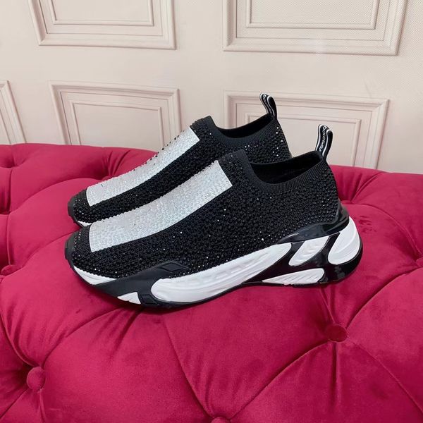 stretch mesh wave sneakers designer shoes mens slip-on shoes training rhinestones crystals slip-on sneaker black white glitter runner 04
stretch mesh wave sneakers designer shoes mens slip-on shoes training rhinestones crystals slip-on sneaker black white glitter runner 04