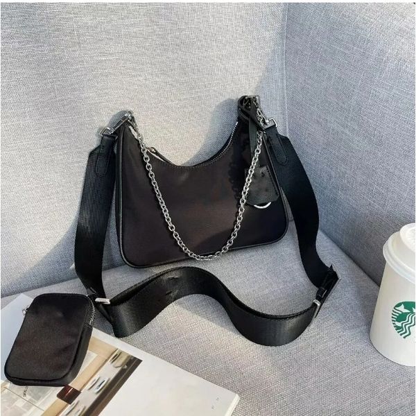 classic designer bag luxury tote handbag handbag 3-in-1 crossbody bag women's shoulder fashion purse canvas bag dust bag 2 sizes
classic designer bag luxury tote handbag handbag 3-in-1 crossbody bag women's shoulder fashion purse canvas bag dust bag 2 sizes