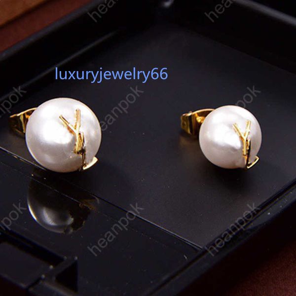 women pearl earings designer jewelry luxurys studs earrings 925 silver boucle letters hoops with box new 22052404r, Golden;silver
women pearl earings designer jewelry luxurys studs earrings 925 silver boucle letters hoops with box new 22052404r, Golden;silver