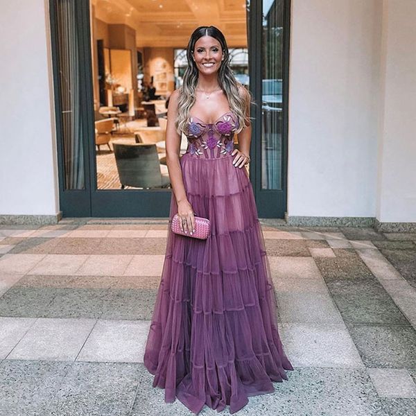 grape purple sweetheart prom dresses bone tulle formal evening gown pleat with lace appliques robes de soiree, Black
grape purple sweetheart prom dresses bone tulle formal evening gown pleat with lace appliques robes de soiree, Black