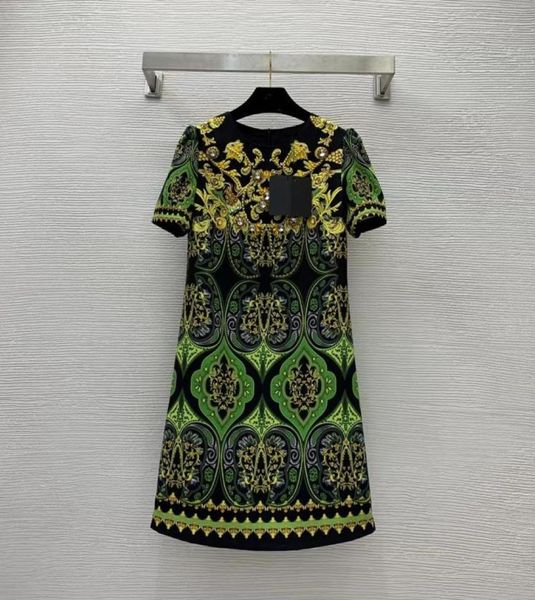 milan dress 2023 new spring summer o neck short sleeve print fashion designer dresses brand same style dress 0217-49819570, Black;pink
milan dress 2023 new spring summer o neck short sleeve print fashion designer dresses brand same style dress 0217-49819570, Black;pink