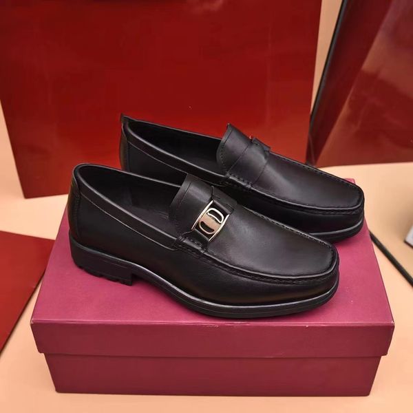 men designer loafers shoes luxurious italian classics gold moccasins dress shoes black white genuine leather office wedding walk drive shoes
men designer loafers shoes luxurious italian classics gold moccasins dress shoes black white genuine leather office wedding walk drive shoes