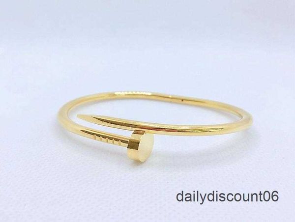 18k gold nail bracelet designer womens bangle classic charm girl valentines day love gift 316l jewelry8809542, Black
18k gold nail bracelet designer womens bangle classic charm girl valentines day love gift 316l jewelry8809542, Black