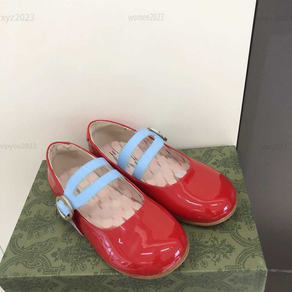 designer girl flat shoes child sneakers shiny patent leather design kids athletic shoe including shoe box multiple product, Black;grey
designer girl flat shoes child sneakers shiny patent leather design kids athletic shoe including shoe box multiple product, Black;grey