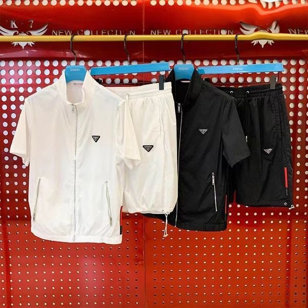 tshirt mens tracksuits summer casual fashion designer tracksuitsr men pants jogging breathable sportswear t-shirt add pants two-piece zip-u, Gray
tshirt mens tracksuits summer casual fashion designer tracksuitsr men pants jogging breathable sportswear t-shirt add pants two-piece zip-u, Gray