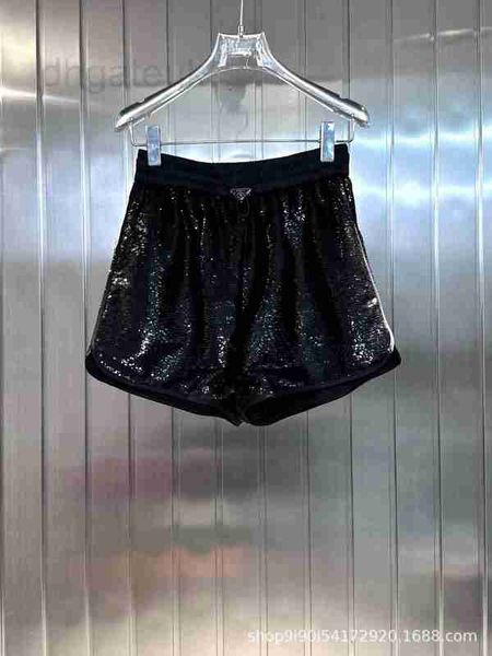 women's pants & capris designer summer new shorts heavy craft sequins bing sparkling upper body looks versatile n2cg, Black;white
women's pants & capris designer summer new shorts heavy craft sequins bing sparkling upper body looks versatile n2cg, Black;white