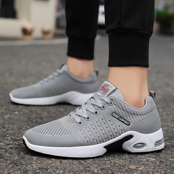 fashion men designer casual shoes triple black french grey flat trainers factory wholesale retail outdoor platform breathable sports sneaker
fashion men designer casual shoes triple black french grey flat trainers factory wholesale retail outdoor platform breathable sports sneaker