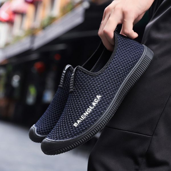 casual designer men fashion shoes triple black white mens flat trainers factory wholesale retail outdoor platform sports sneakers51 s
casual designer men fashion shoes triple black white mens flat trainers factory wholesale retail outdoor platform sports sneakers51 s