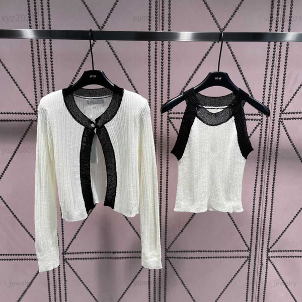 designer women clothes long sleeved girl sweater 2pcs long sleeved cardigan and chest logo printed vest luxurious july27, White
designer women clothes long sleeved girl sweater 2pcs long sleeved cardigan and chest logo printed vest luxurious july27, White