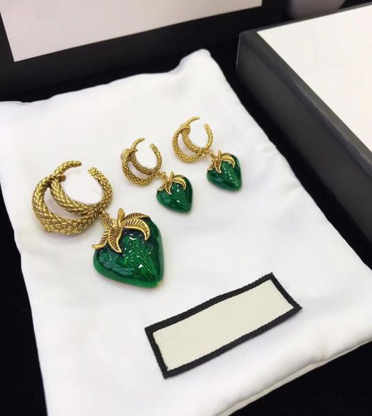 fashion jewelry strawberry earrings luxury designer pendant brooch ladies party gift with box9856584, Silver
fashion jewelry strawberry earrings luxury designer pendant brooch ladies party gift with box9856584, Silver