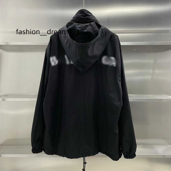 mens jacket windbreaker outerwear jacket letter print waterproof spring autumn men paris coat, Black;brown
mens jacket windbreaker outerwear jacket letter print waterproof spring autumn men paris coat, Black;brown