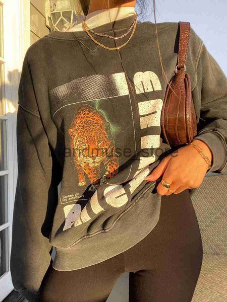 womens hoodies sweatshirts wild cat faded sweatshirt women 2023 spring cotton washed black pullover casual vintage rock n roll sweatshirts
womens hoodies sweatshirts wild cat faded sweatshirt women 2023 spring cotton washed black pullover casual vintage rock n roll sweatshirts