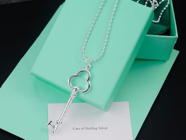 realfine888 3a tf necklace key pendant necklaces in silver iconic jewelry luxury designer for woman with box tf30 1-20
realfine888 3a tf necklace key pendant necklaces in silver iconic jewelry luxury designer for woman with box tf30 1-20