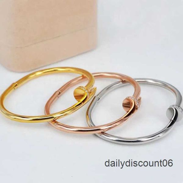 width 4.5mm nail bracelet designer bracelets luxury jewelry for women fashion bangle steel alloy gold-plated craft never fade not, Black
width 4.5mm nail bracelet designer bracelets luxury jewelry for women fashion bangle steel alloy gold-plated craft never fade not, Black