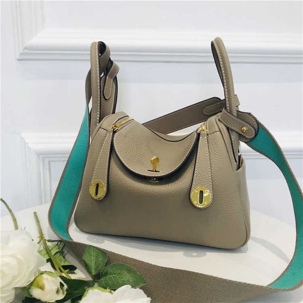 luxury h ermes lindis's bags for sale 2023 new lindi headband cowhide mini bag gold buckle shoulder belt fashion with real logo
luxury h ermes lindis's bags for sale 2023 new lindi headband cowhide mini bag gold buckle shoulder belt fashion with real logo