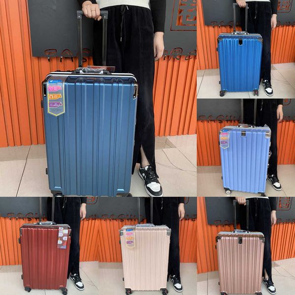 22 inches 26 rolling luggage travel suitcases hard shell bags on wheels carry cabin trolley bag suitcase fashion 230803
22 inches 26 rolling luggage travel suitcases hard shell bags on wheels carry cabin trolley bag suitcase fashion 230803