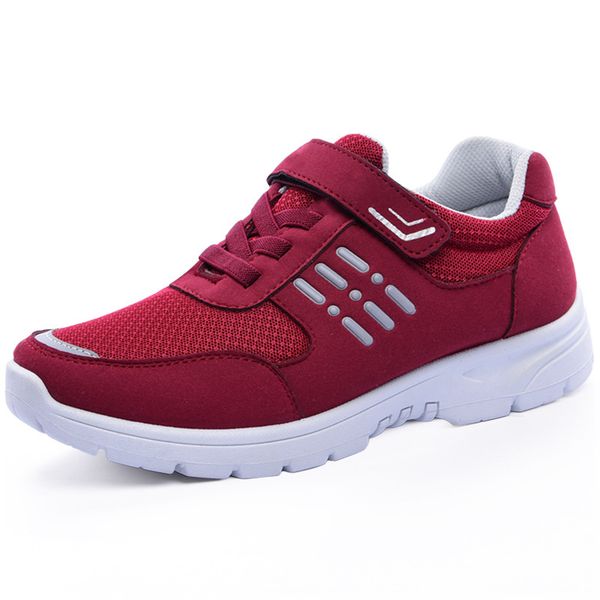 outdoor fashion women's breathable mesh sports running shoes daily lightweight women cross-border sneakers trainers
outdoor fashion women's breathable mesh sports running shoes daily lightweight women cross-border sneakers trainers