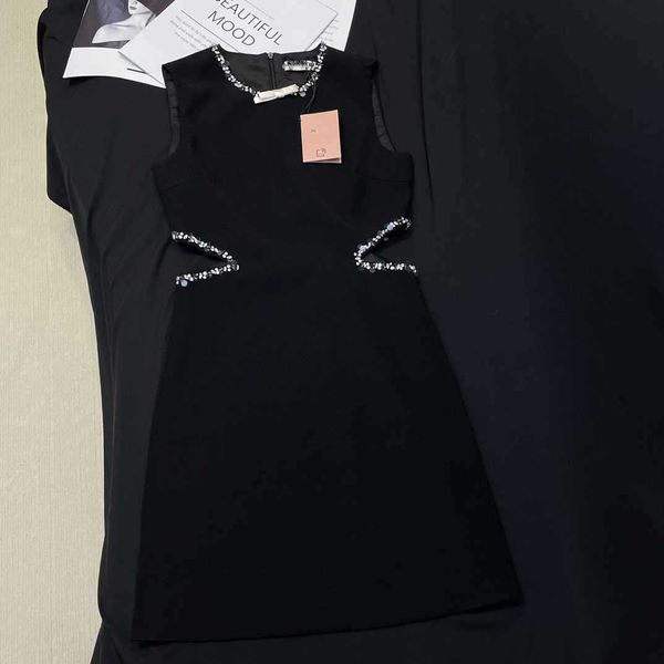 23 summer new style elegant and elegant handmade nail diamond satin bow dress, Black;gray
23 summer new style elegant and elegant handmade nail diamond satin bow dress, Black;gray