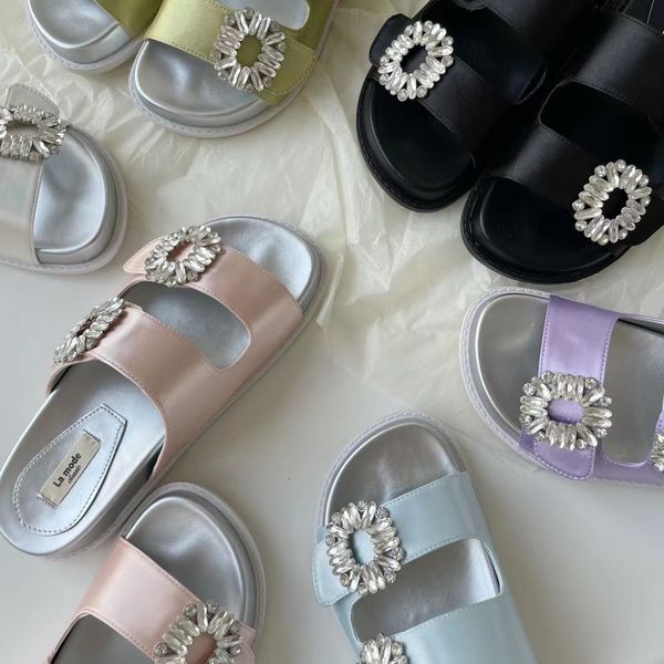 slippers crystal double buckle platform slippers women pinksilver leather band slides summer shoes flip flops for women 230802, Black
slippers crystal double buckle platform slippers women pinksilver leather band slides summer shoes flip flops for women 230802, Black