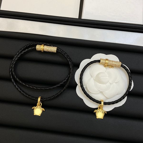men women luxury necklaces fashion pendant bracelets hip hop personality necklace couple designer chokes necklace, Silver
men women luxury necklaces fashion pendant bracelets hip hop personality necklace couple designer chokes necklace, Silver