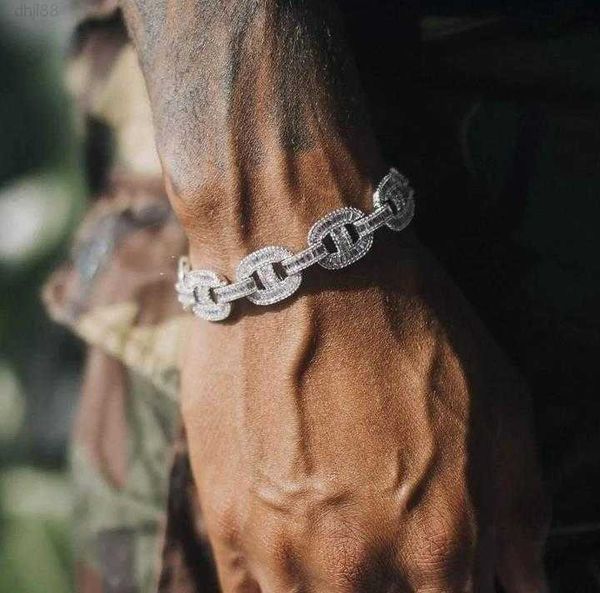 customized 925 silver link chain mariner interlocking hip hop 15mm moissanite diamond cuban bracelet chain
customized 925 silver link chain mariner interlocking hip hop 15mm moissanite diamond cuban bracelet chain