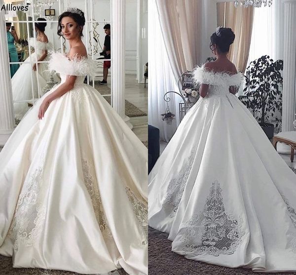 modern ivory satin ball gown wedding dresses luxury furs lace off the shoulder arabic aso ebi princess bride reception gowns court train plu, White
modern ivory satin ball gown wedding dresses luxury furs lace off the shoulder arabic aso ebi princess bride reception gowns court train plu, White