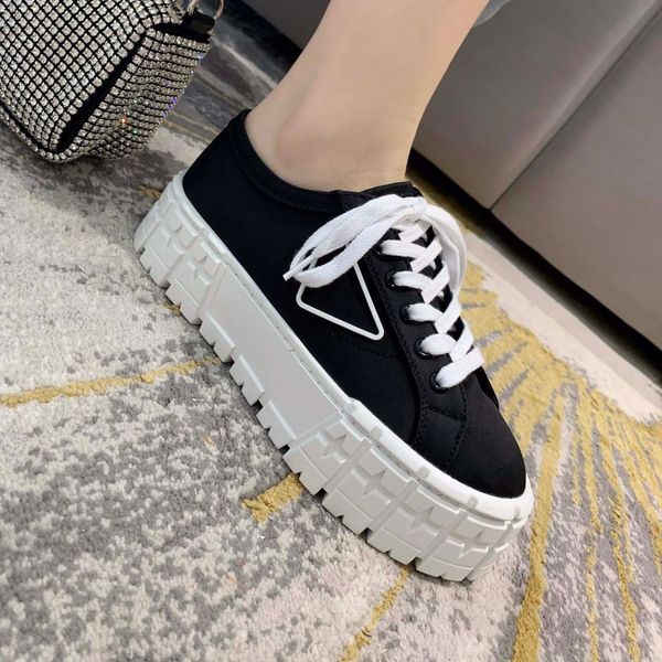 nylon rubber patchwork lace up casual sports shoes with triangular logo, canvas shoes, biscuit shoes, small white shoes, casual shoes 06, Black
nylon rubber patchwork lace up casual sports shoes with triangular logo, canvas shoes, biscuit shoes, small white shoes, casual shoes 06, Black