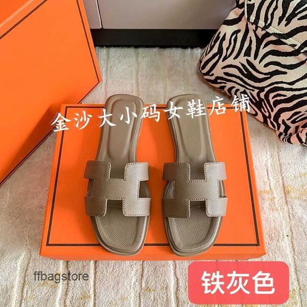women designer oran slipper sandal h slippers version h family women's summer beach leather flat high bottom sandals leisure wear h-sli
women designer oran slipper sandal h slippers version h family women's summer beach leather flat high bottom sandals leisure wear h-sli