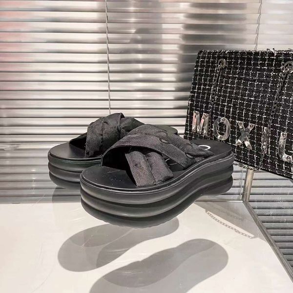 fashion women blondie slippers sandals platform flats slider italy luxury slid black pink white rubber cross strap slides designer summer si
fashion women blondie slippers sandals platform flats slider italy luxury slid black pink white rubber cross strap slides designer summer si