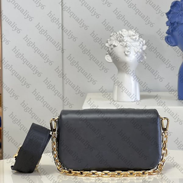 designer small square bag ll10a mirror quality crossbody bag leather chain wrist bag exquisite packaging
designer small square bag ll10a mirror quality crossbody bag leather chain wrist bag exquisite packaging