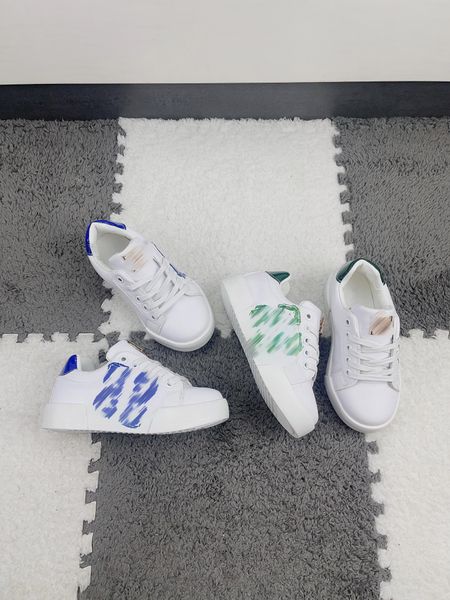 designer kids sneakers 2023fw new brand sports shoes for boys and girls high end autumn children sneakers white color running shoes for kids, Black;red
designer kids sneakers 2023fw new brand sports shoes for boys and girls high end autumn children sneakers white color running shoes for kids, Black;red