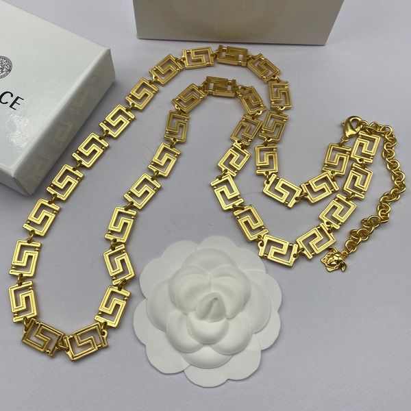 luxury designer flower pendant necklace gold plated crystal pearl rhinestone turquoise necklace women jewerlry accessories yiboda 03, Silver
luxury designer flower pendant necklace gold plated crystal pearl rhinestone turquoise necklace women jewerlry accessories yiboda 03, Silver