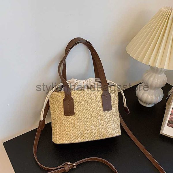 shoulder bags grass woven bag 2023 new trend summer vacation leisure fashion shawi bag woven portable one shoulder crossbody small square ba
shoulder bags grass woven bag 2023 new trend summer vacation leisure fashion shawi bag woven portable one shoulder crossbody small square ba