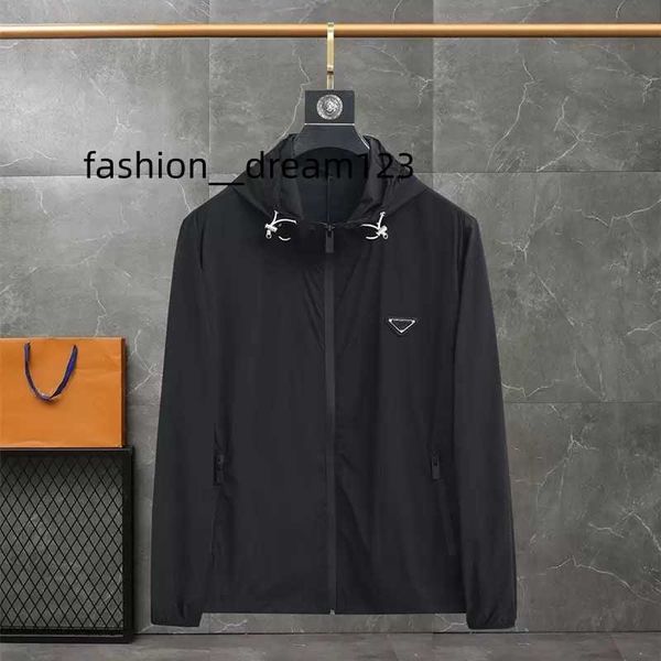 designer men's jacket hoodies windbreaker coats summer men women zipper long sleeve thin casual jacket couple windproof sunscreen sweat, Black;brown
designer men's jacket hoodies windbreaker coats summer men women zipper long sleeve thin casual jacket couple windproof sunscreen sweat, Black;brown