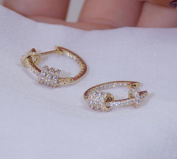korean fashion jewelry 14k real gold plated copper inlaid cz zircon small hoop earring elegant simple round women039s earrings 2695207, Golden;silver
korean fashion jewelry 14k real gold plated copper inlaid cz zircon small hoop earring elegant simple round women039s earrings 2695207, Golden;silver