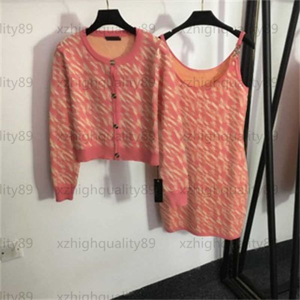 two piece set women suspender skirt jacket sets medusa buttons letter single breasted long sleeve knit cardigan sling-back dress designer wo, White
two piece set women suspender skirt jacket sets medusa buttons letter single breasted long sleeve knit cardigan sling-back dress designer wo, White
