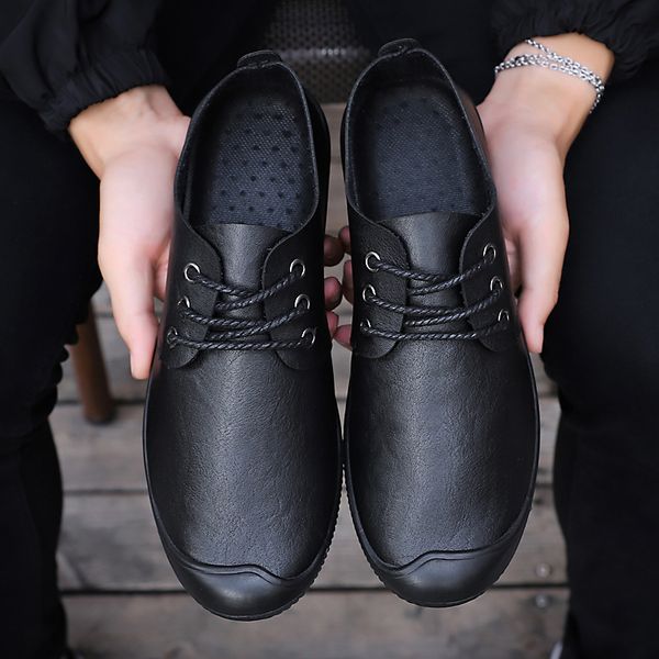 new fashion men designer casual shoes triple black mens flat trainers factory wholesale retail outdoor platform sports leather facing sneake
new fashion men designer casual shoes triple black mens flat trainers factory wholesale retail outdoor platform sports leather facing sneake