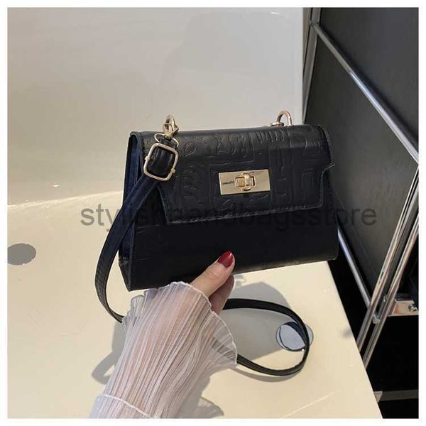 bags texture women's summer 2023 new trend fashion one shoulder crossbody foreign style handheld casual small square bagstylishhandbags
bags texture women's summer 2023 new trend fashion one shoulder crossbody foreign style handheld casual small square bagstylishhandbags