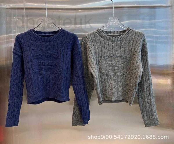 women's knits & tees designer new fried dough twists button rope round neck pullover sweater in autumn winter of 23, simple fashionable, White
women's knits & tees designer new fried dough twists button rope round neck pullover sweater in autumn winter of 23, simple fashionable, White