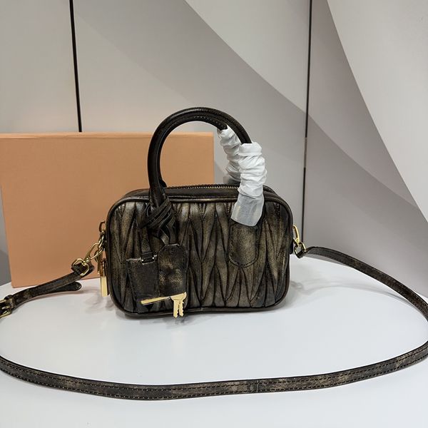 counter quality designer mini bowling bag luxury shoulder bag genuine leather handbag high imitation crossbody bag with box zm002
counter quality designer mini bowling bag luxury shoulder bag genuine leather handbag high imitation crossbody bag with box zm002