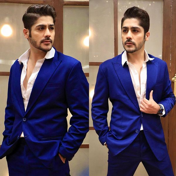 fashion wedding tuxedos for groom peaked lapel coat suits slim fit men evening party 3 pieces blazer pants vest custom made, Black;gray
fashion wedding tuxedos for groom peaked lapel coat suits slim fit men evening party 3 pieces blazer pants vest custom made, Black;gray