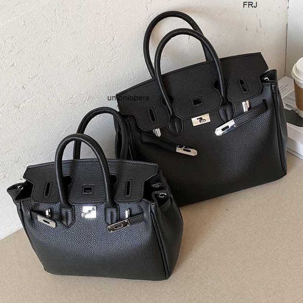 designer handbags birkins h ermess bags this years popular large capacity womens 2023 new fashion versatile shoulder summer messenger capaci
designer handbags birkins h ermess bags this years popular large capacity womens 2023 new fashion versatile shoulder summer messenger capaci