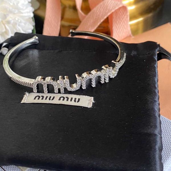 miu bracelet new miu letter super flash diamond bracelet super fairy versatile, Black
miu bracelet new miu letter super flash diamond bracelet super fairy versatile, Black