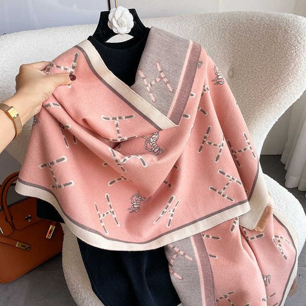high class horse for women in autumn and winter h letter casual cashmere shawl versatile business warm scarf 34i2, Blue;gray
high class horse for women in autumn and winter h letter casual cashmere shawl versatile business warm scarf 34i2, Blue;gray