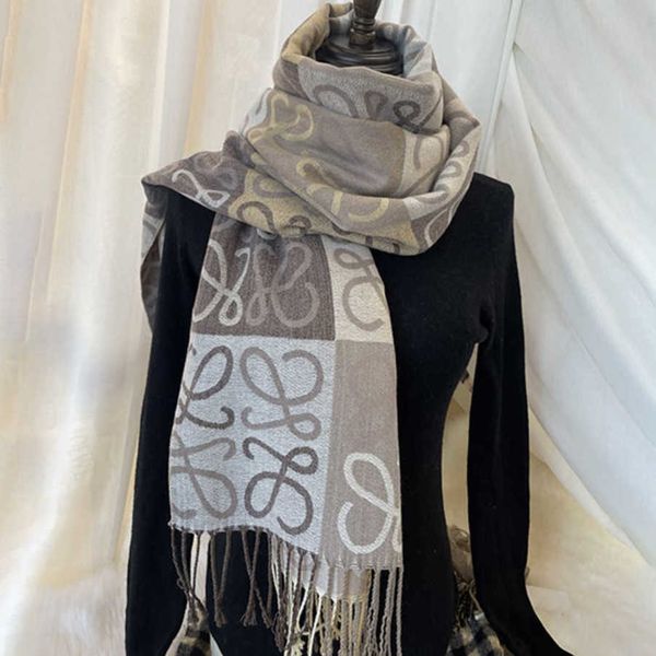 classic designer cashmere warm scarf netizen same style jacquard checkerboard scarf autumn and winter fashion warm tassel cashmere rowe shaw, Blue;gray
classic designer cashmere warm scarf netizen same style jacquard checkerboard scarf autumn and winter fashion warm tassel cashmere rowe shaw, Blue;gray