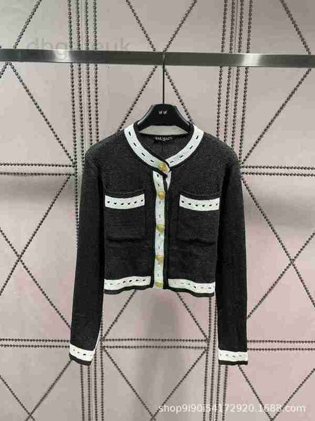 women's knits & tees designer early autumn new niche design trendy brand button embellishments short cardigan fashionable versatile h5j, White
women's knits & tees designer early autumn new niche design trendy brand button embellishments short cardigan fashionable versatile h5j, White